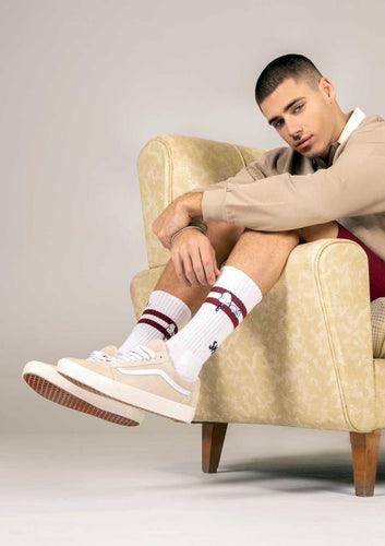 Estilo moderno con Calcetines Blancos: Guía de Estilo para saber como combinarlos.