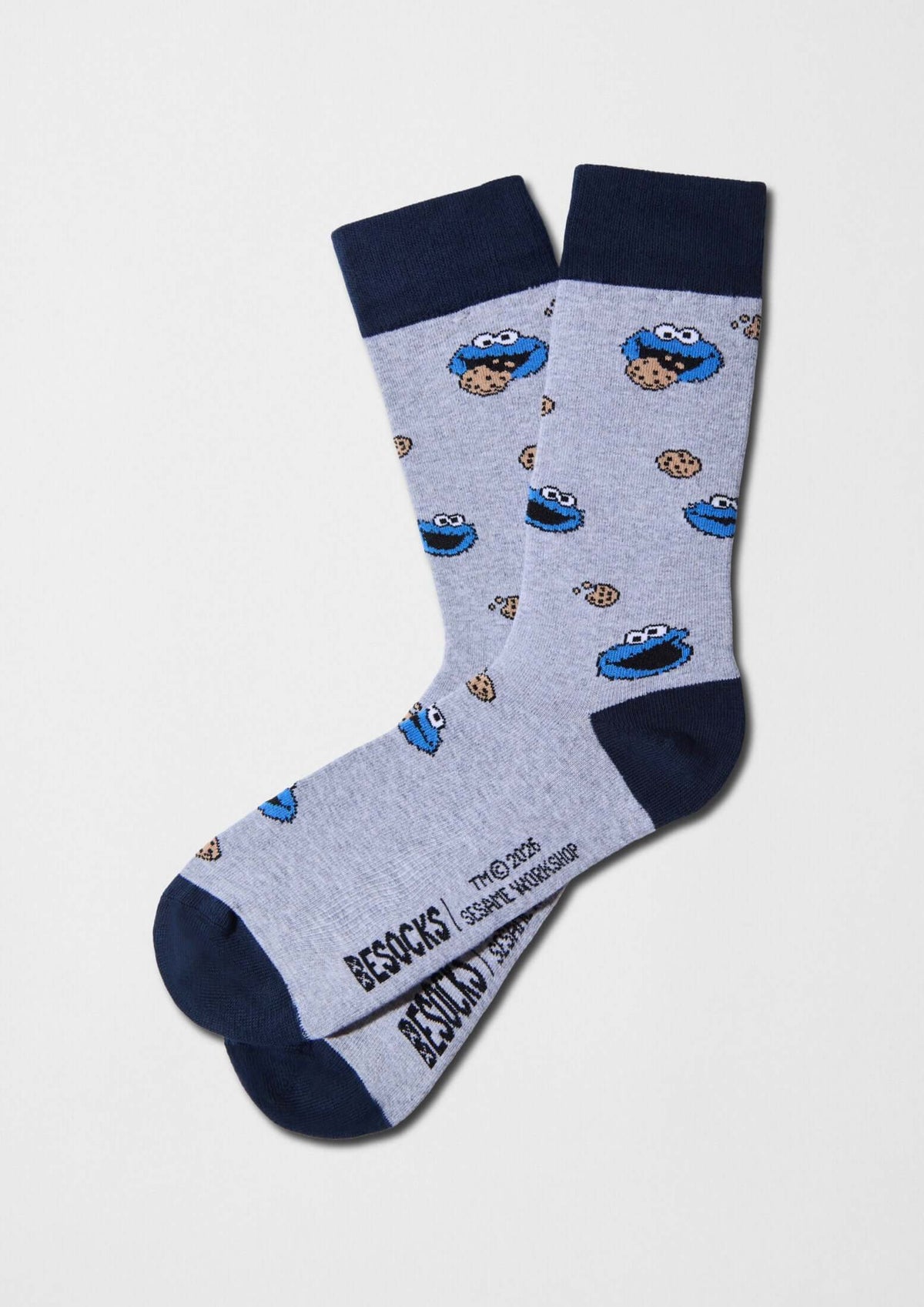 Calcetines con diseño de Cookie Monster comiendo galletas en gris - BeSesameStreet Cookie Monster Grey - BESOCKS.