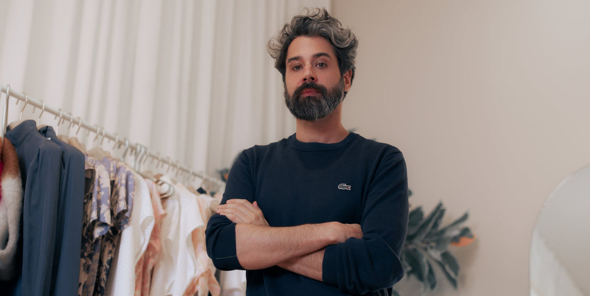 Donde la moda de autor se encuentra con un esencial del día a día