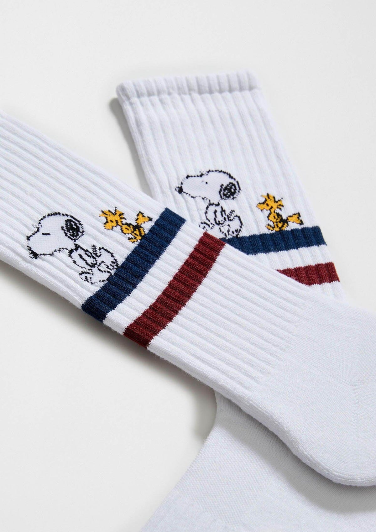 calcetines deporte blancos