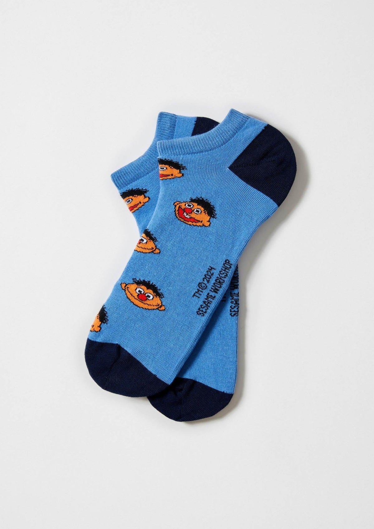 calcetines azules con estampado de Epi en naranja - BeSesameStreet Epi Blue Ankle - BESOCKS